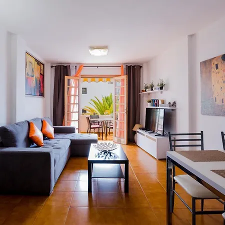 Apartamento Garden 6 *